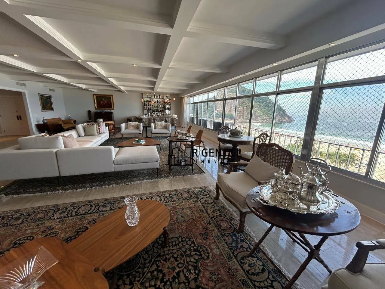 430 m² apartment with 4 bedrooms and 5 bathrooms — photo 5