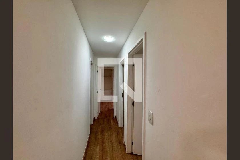 2-bedroom 87 m² apartment with parking and enclosed balcony — photo 3