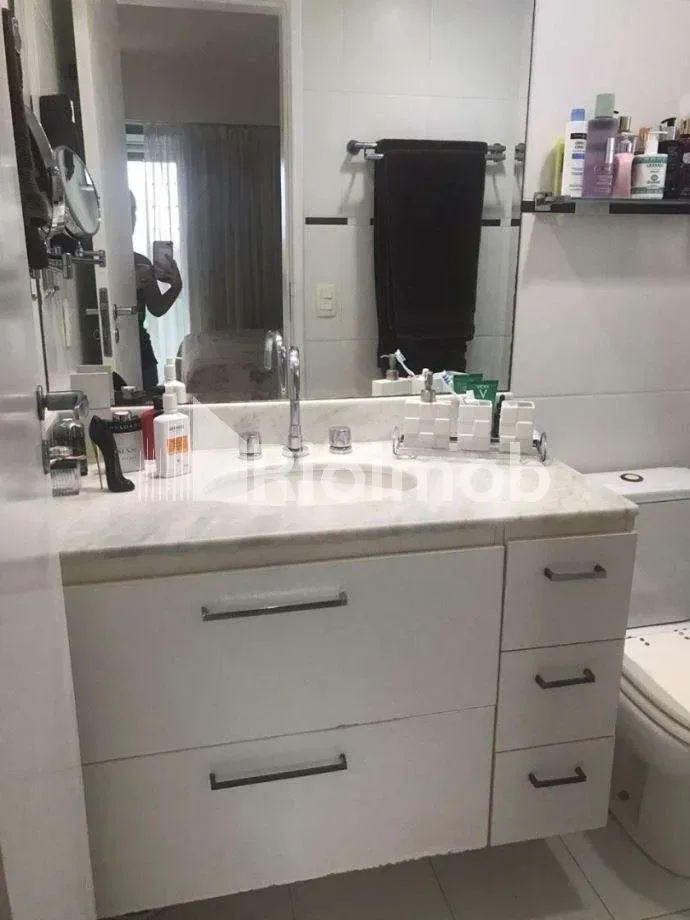 3-bedroom apartment with a washing machine in Rio de Janeiro — photo 15