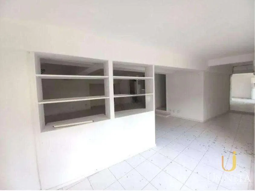 Вид на горы и 8 спален: дом 584 м² — photo 11