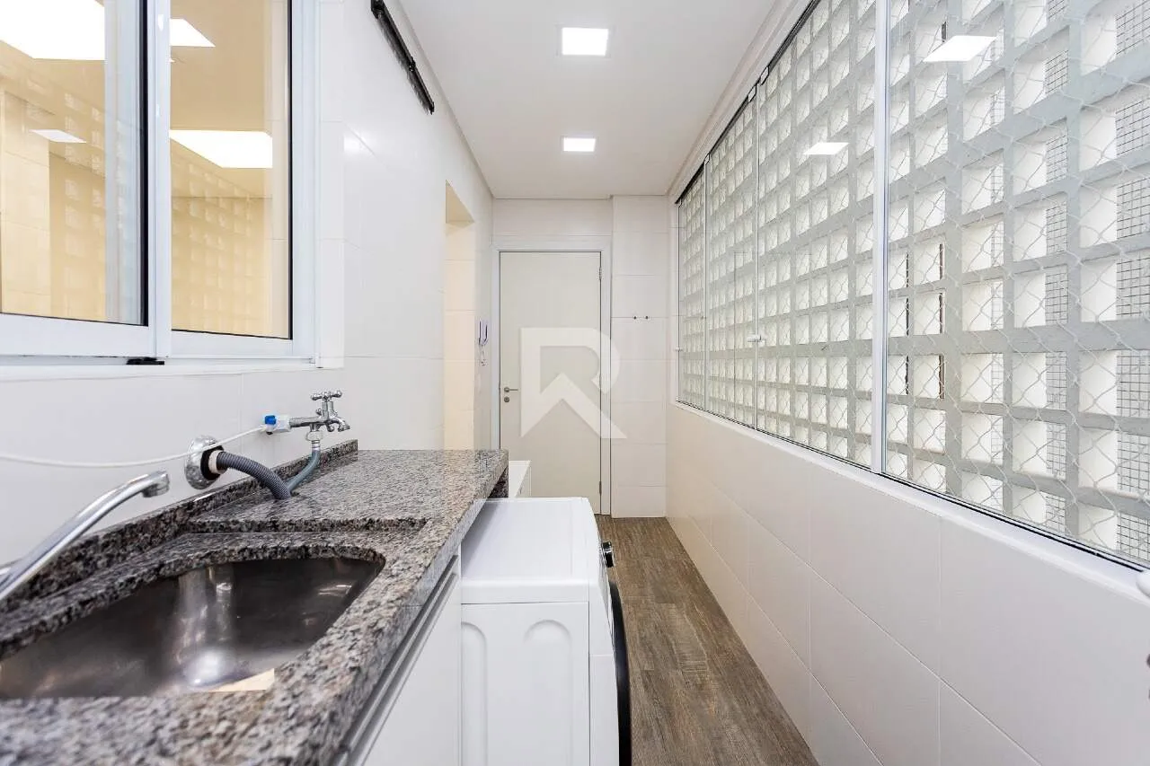3-bedroom apartment with 140 m² and 1 parking spot — photo 46