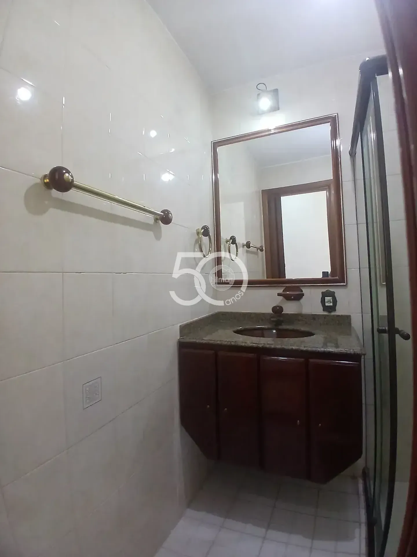 Apartamento de 2 quartos em condomínio com piscina — photo 37