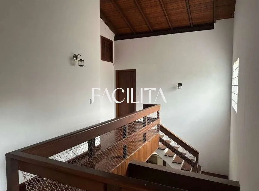 House with 3 bedrooms and a private garden — photo 27
