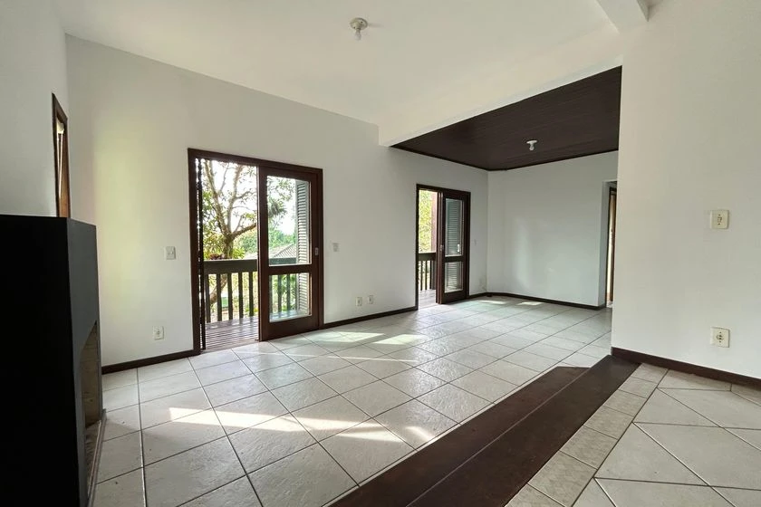 House with 5 bedrooms and a private garden — photo 5