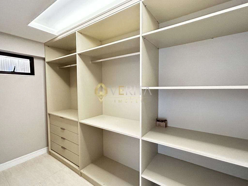 Furnished 3-suite apartment with private BBQ — photo 3