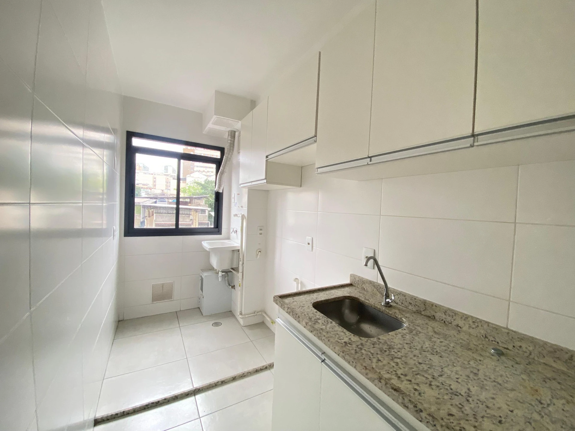 Apartment, 55 m², with wood or laminate floors — photo 22