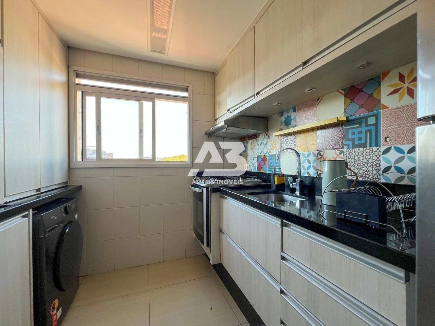 Furnished apartment, 64 m², with a washing machine — photo 5