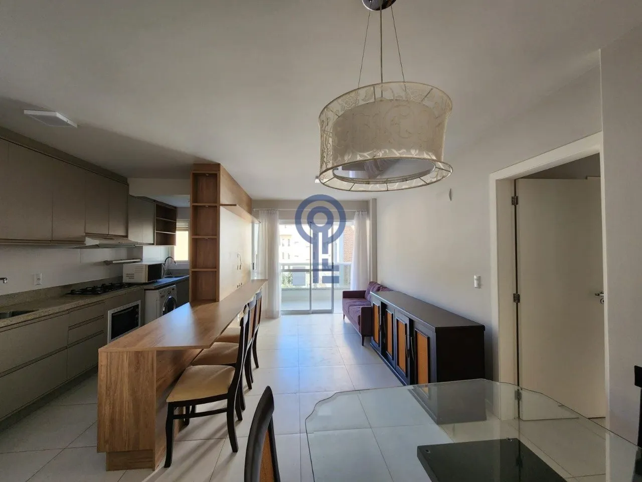 Furnished 2-bedroom apartment with en-suite and 93 m²