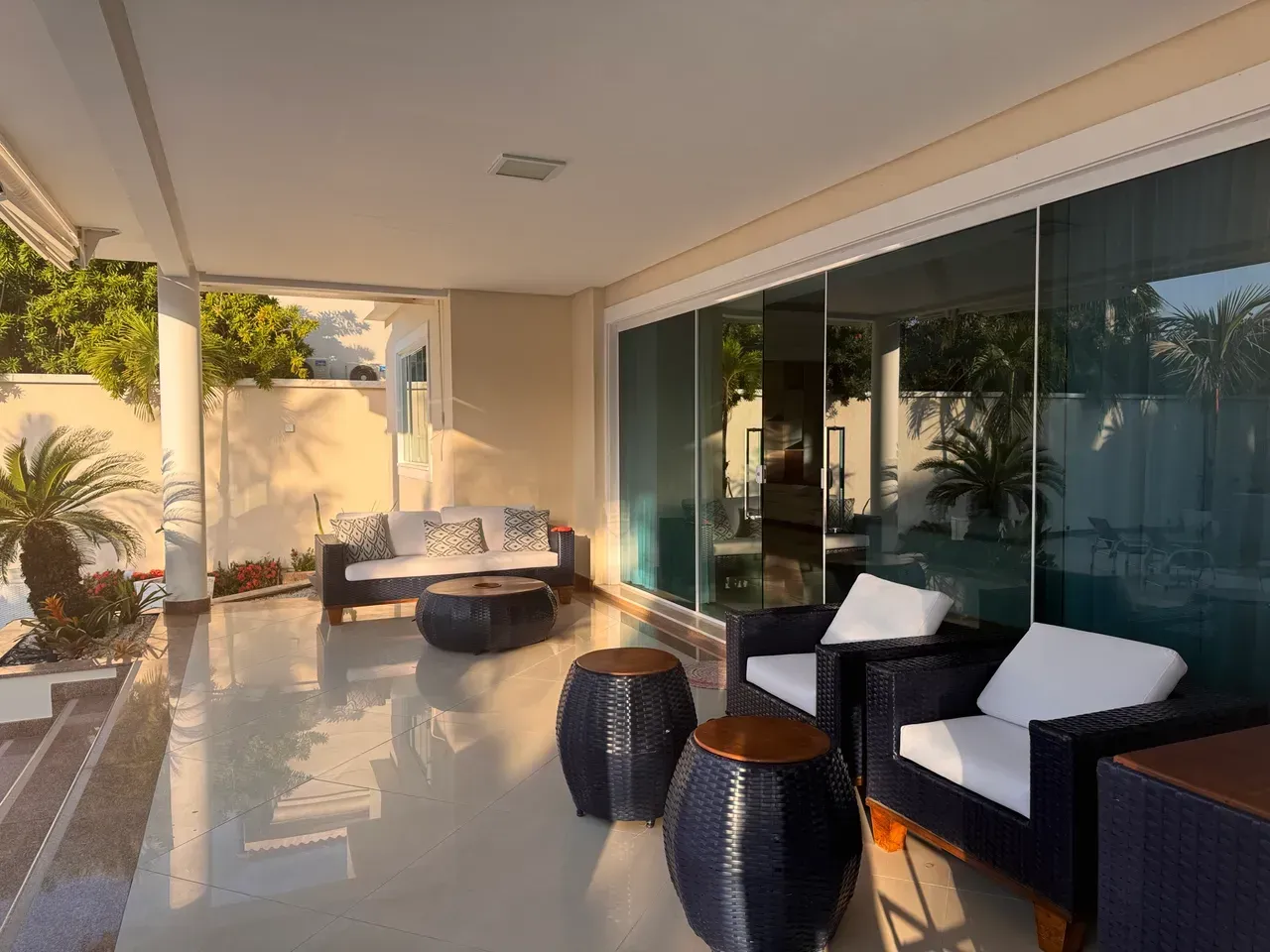 Furnished 800 m² house on the 4th floor with 8 parking spots — photo 51