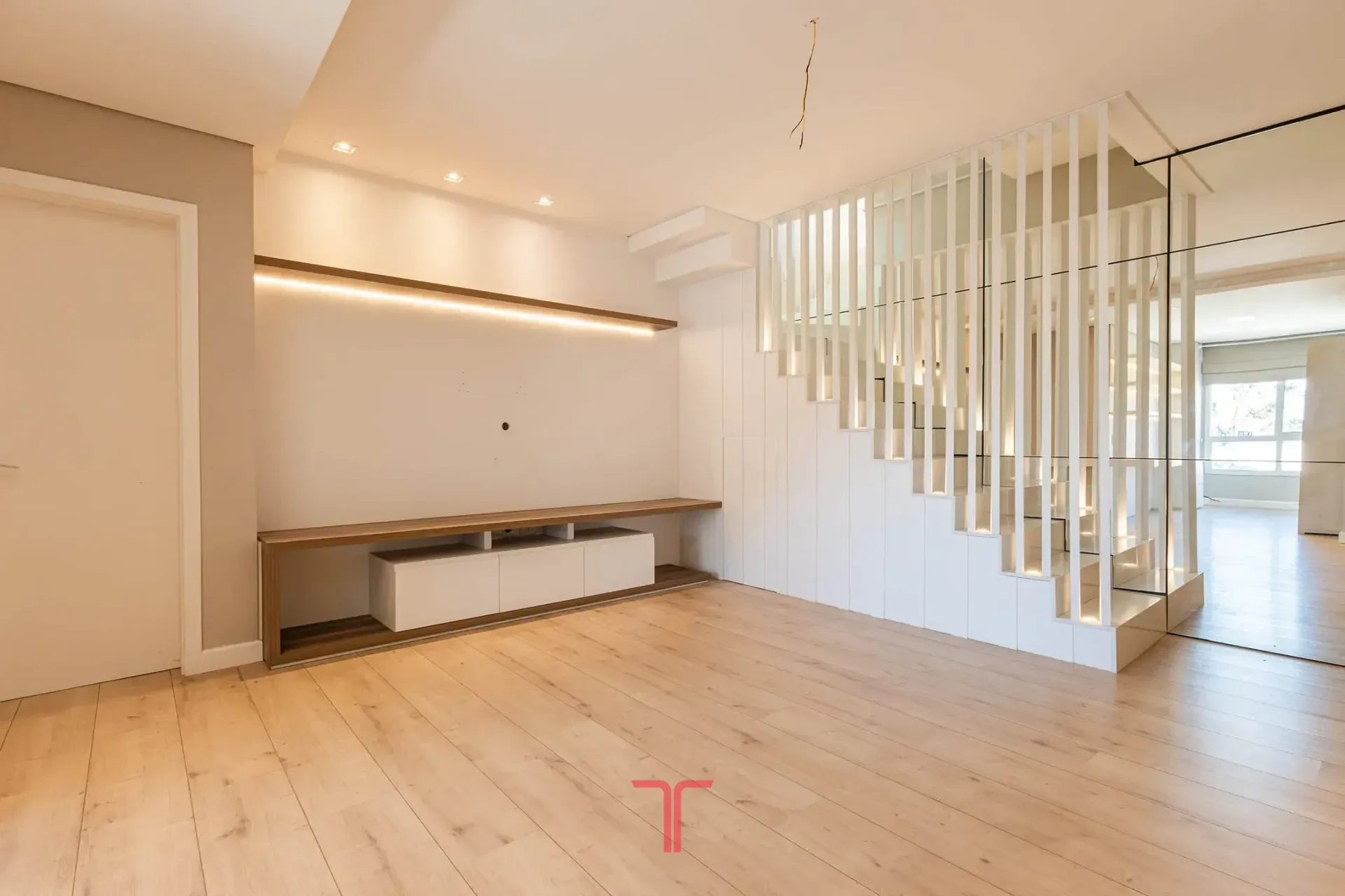 3 quartos e janelas do piso ao teto: apartamento de 141 m² — photo 3