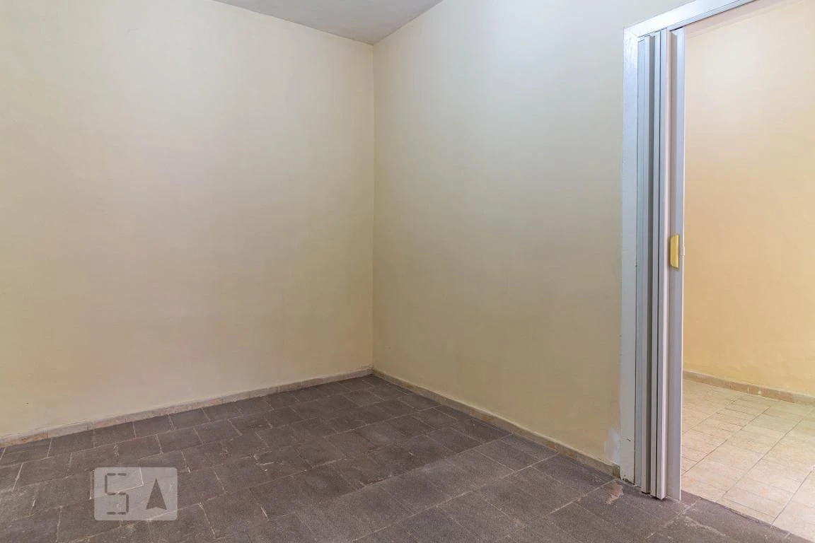 One-bedroom house with a washing machine in Rio de Janeiro — photo 15