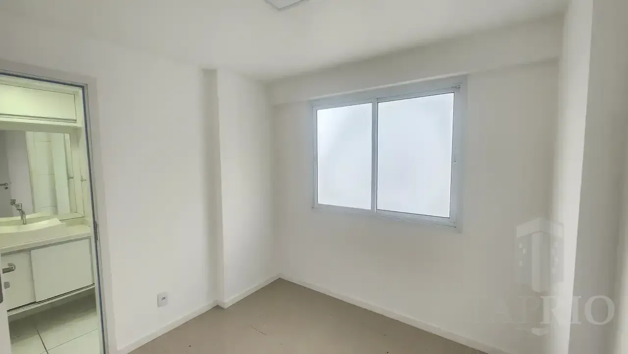 2-bedroom apartment with a separate closed kitchen — photo 9