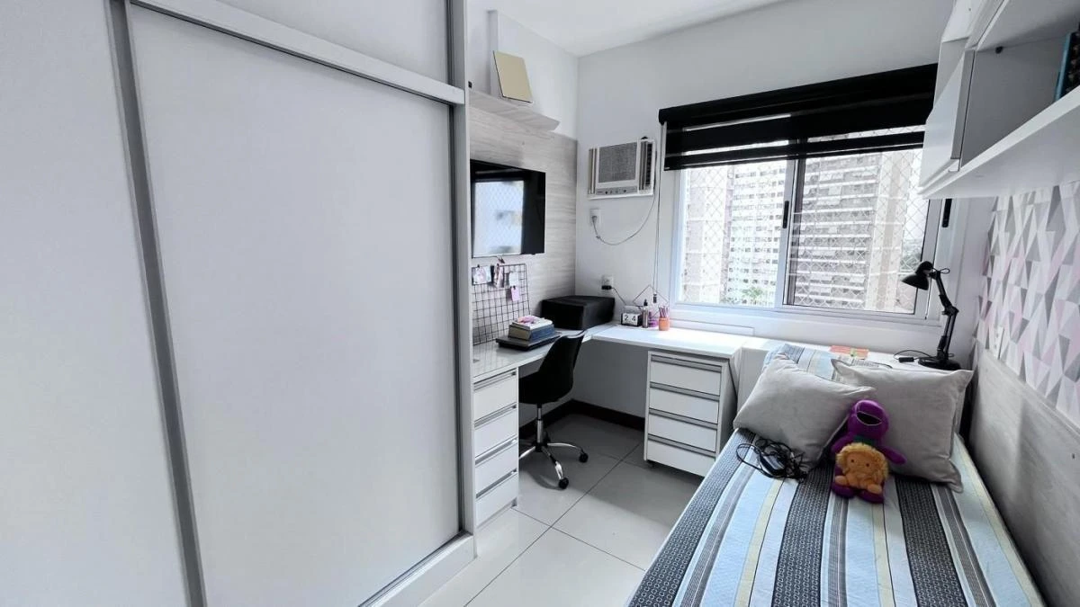 Furnished 58 m² apartment with 2 bedrooms and separate kitchen — photo 3