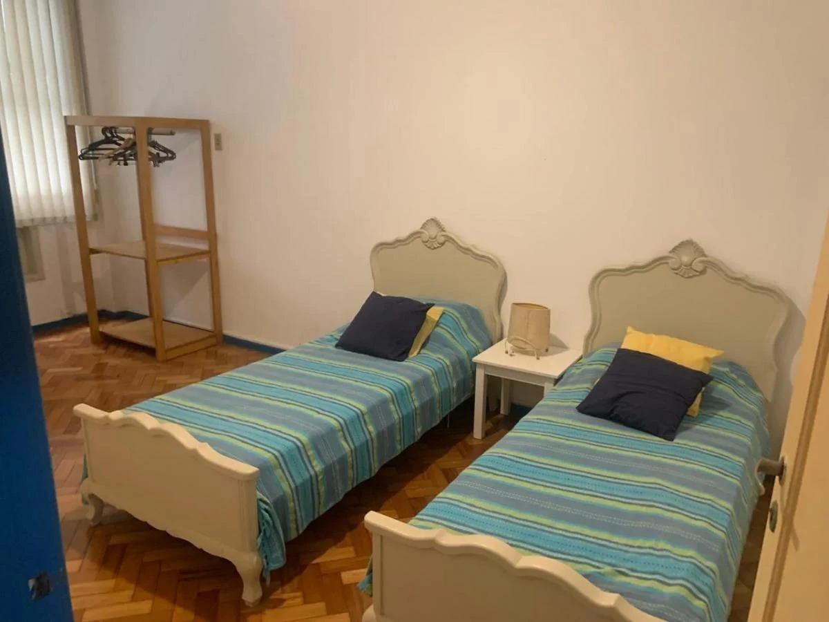 Furnished apartment of 89 m² with a glass shower — photo 3