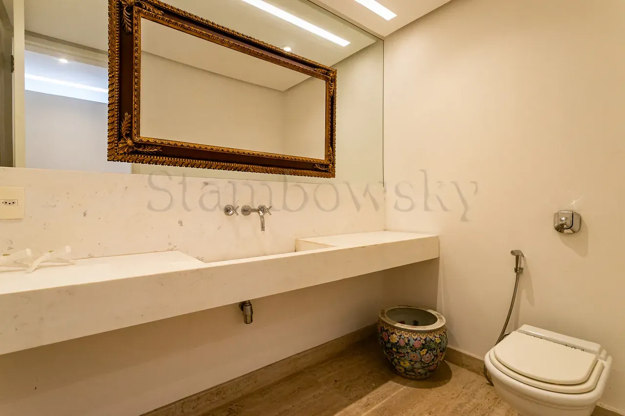 House with 3 bedrooms and a closed-off gas kitchen — photo 49