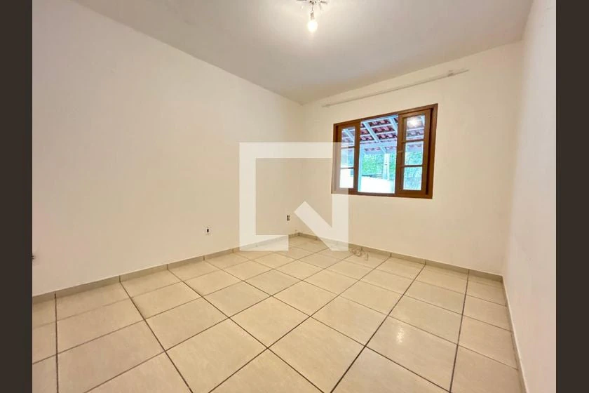 2-bedroom house with a washing machine in Florianópolis — photo 22