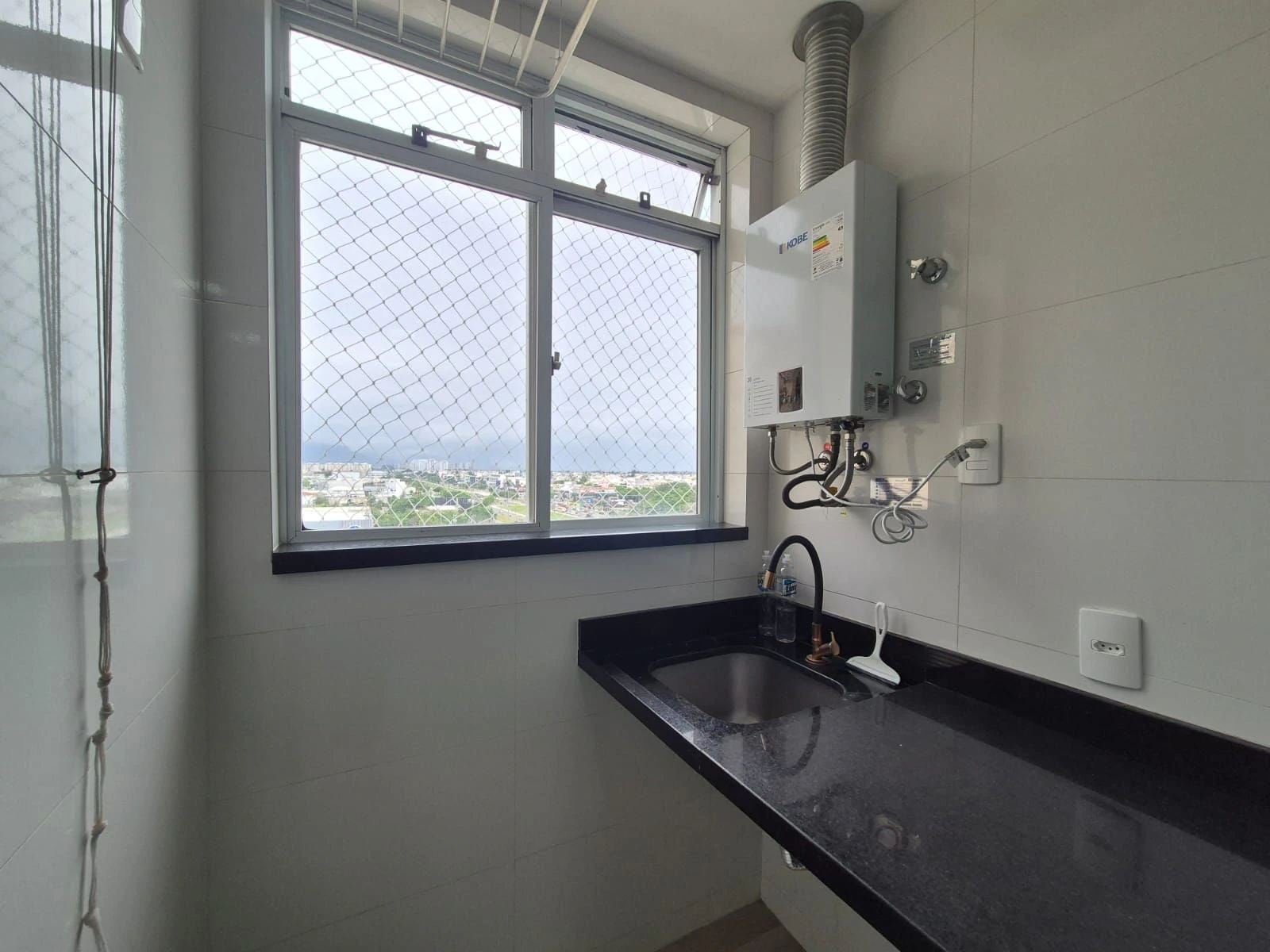 Квартира 74 м² з власним басейном та заскленим балконом — photo 18