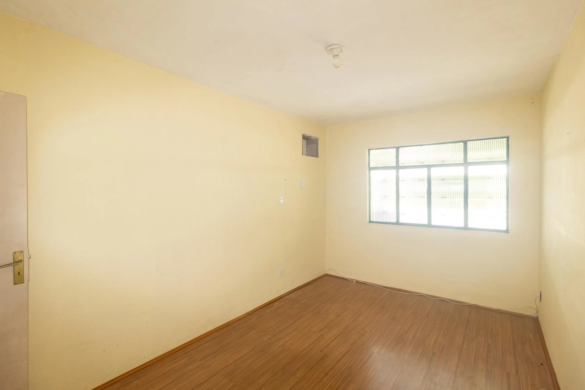 2-bedroom house with a garden — photo 22