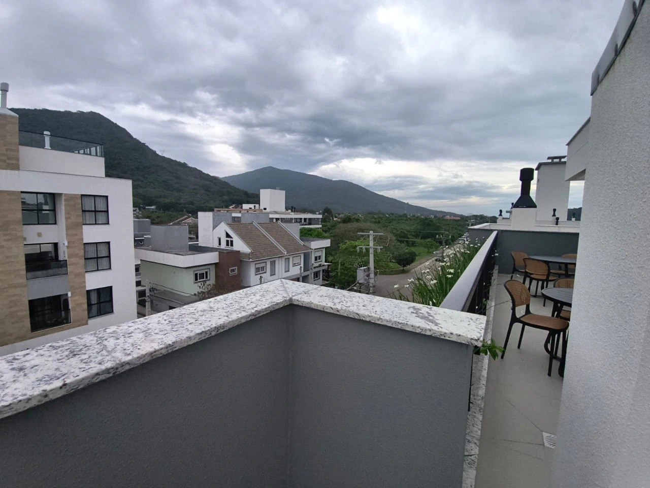 Furnished apartment, 32 m², with floor-to-ceiling windows — photo 29