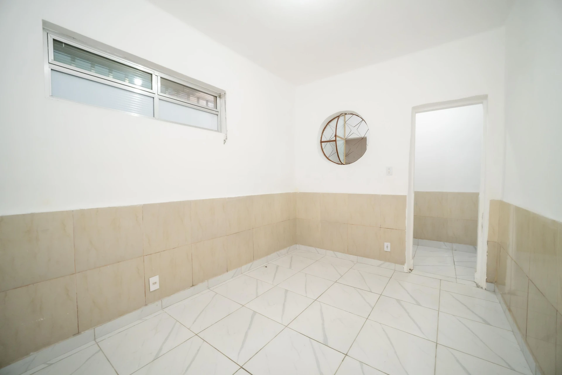 Unfurnished house with 2 bedrooms and separate kitchen — photo 38