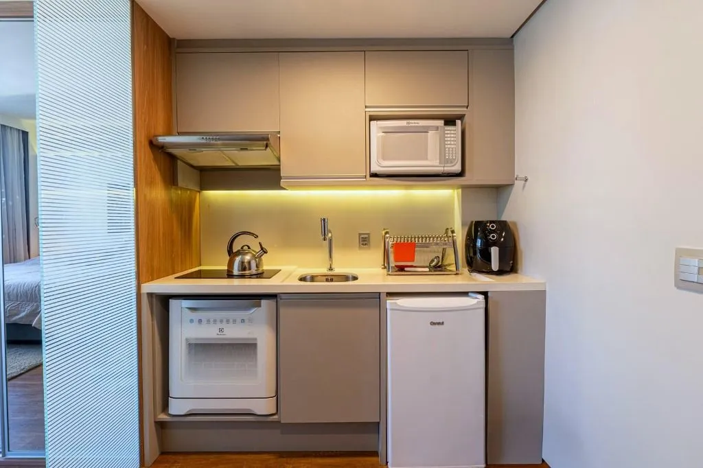 Studio mobiliado com 51 m², 1 quarto e vista da cidade — photo 5