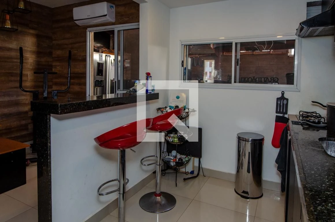 Casa mobiliada com 3 quartos e churrasqueira privativa — photo 8