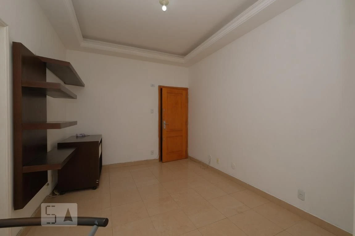 Mountain view in a one-bedroom apartment, 40 m² — photo 14