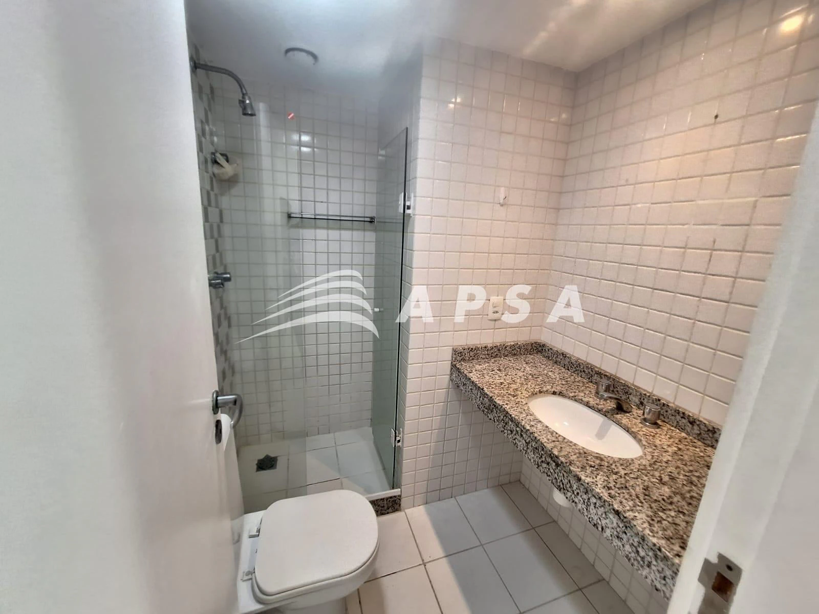 3-bedroom apartment with a private BBQ — photo 28