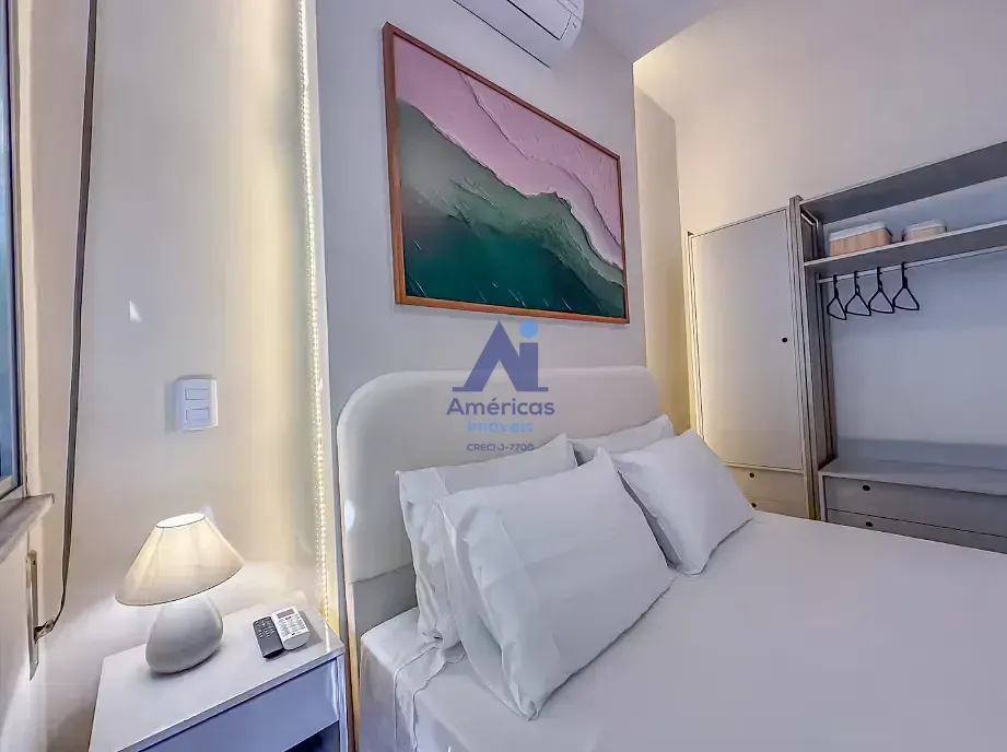 Furnished 1-bedroom apartment with floor-to-ceiling windows — photo 30