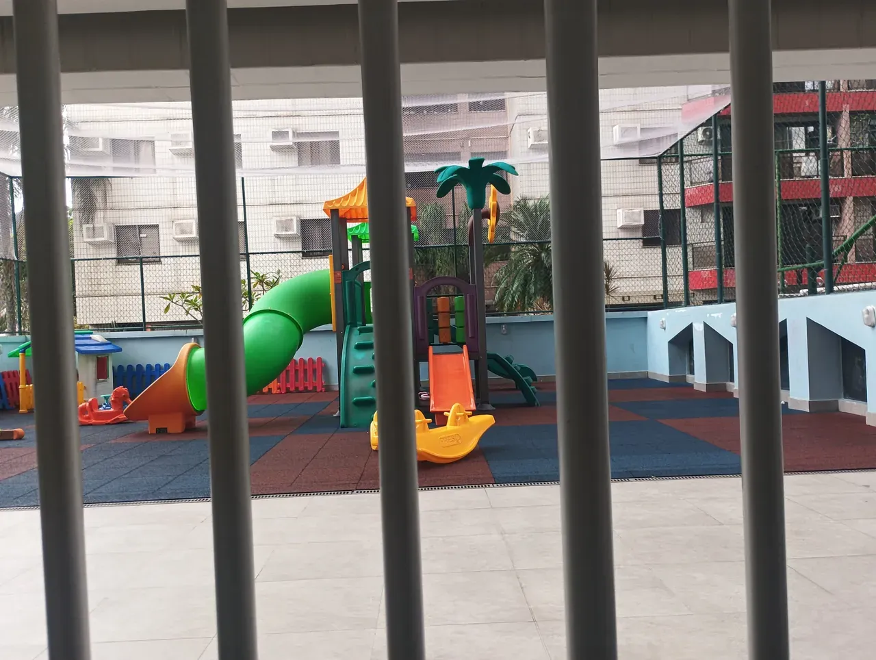 Apartment on the 9th floor with a park view — photo 15