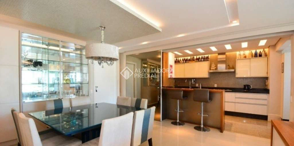 Apartamento amueblado con 2 dormitorios y 4 baños — photo 4