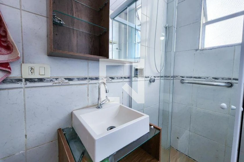 Washing machine in a one-bedroom apartment, 43 m² — photo 8