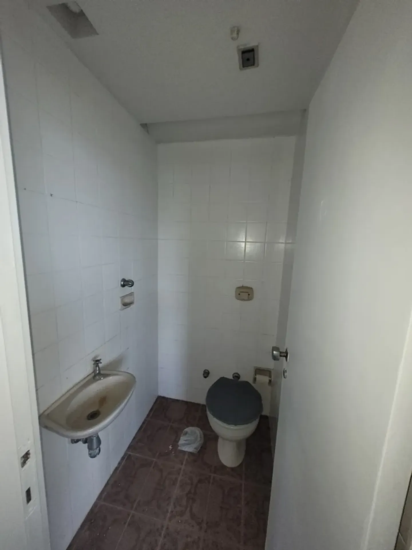 Apartamento duplex com 3 quartos e vista da cidade — photo 5
