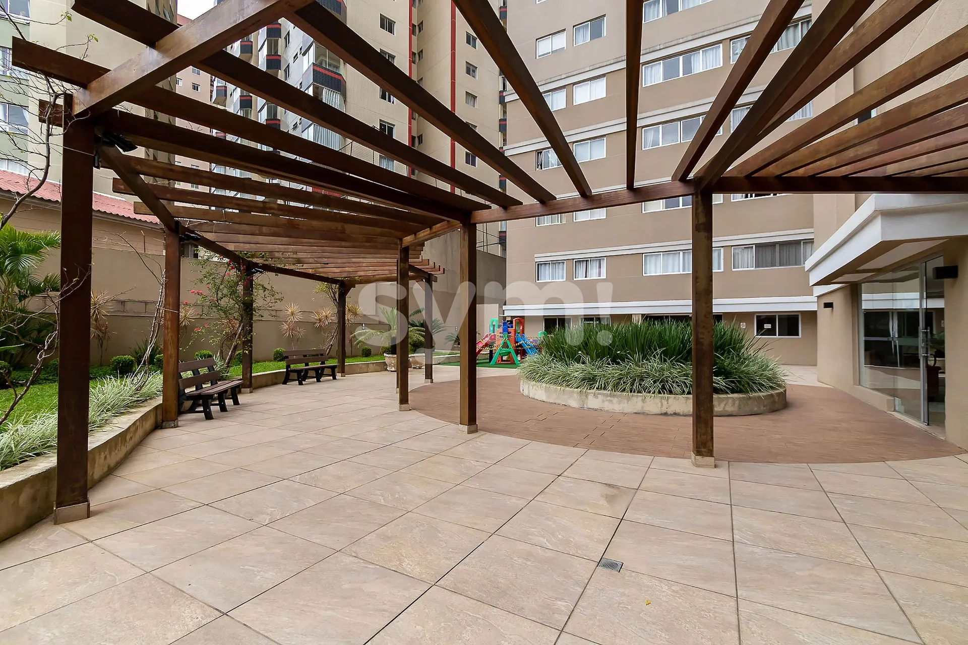 Apartamento mobiliado de 2 quartos com varanda envidraçada — photo 39