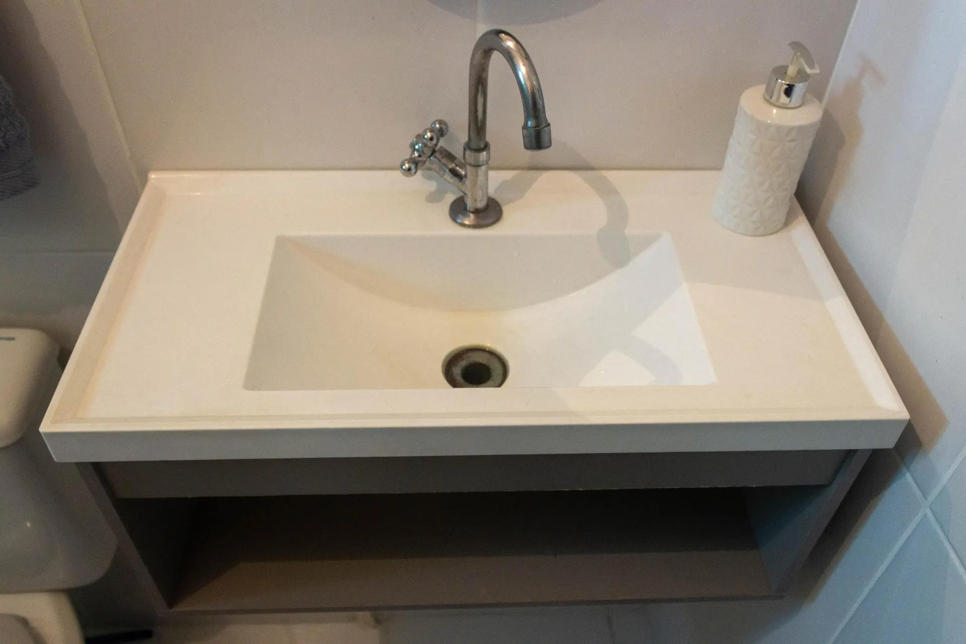 Casa amueblada, 130 m², con balcón cerrado con vidrio — photo 15
