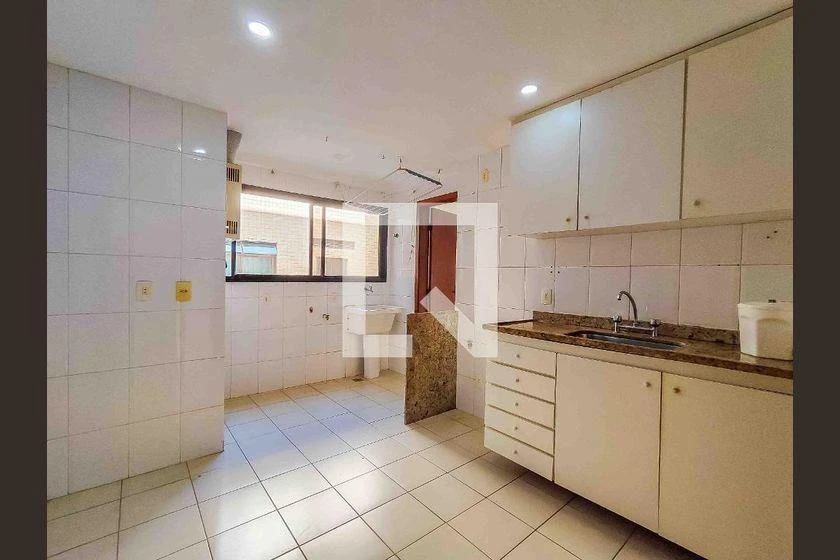 112 m² apartment with 3 bedrooms, 1 suite and 2 parking — photo 2