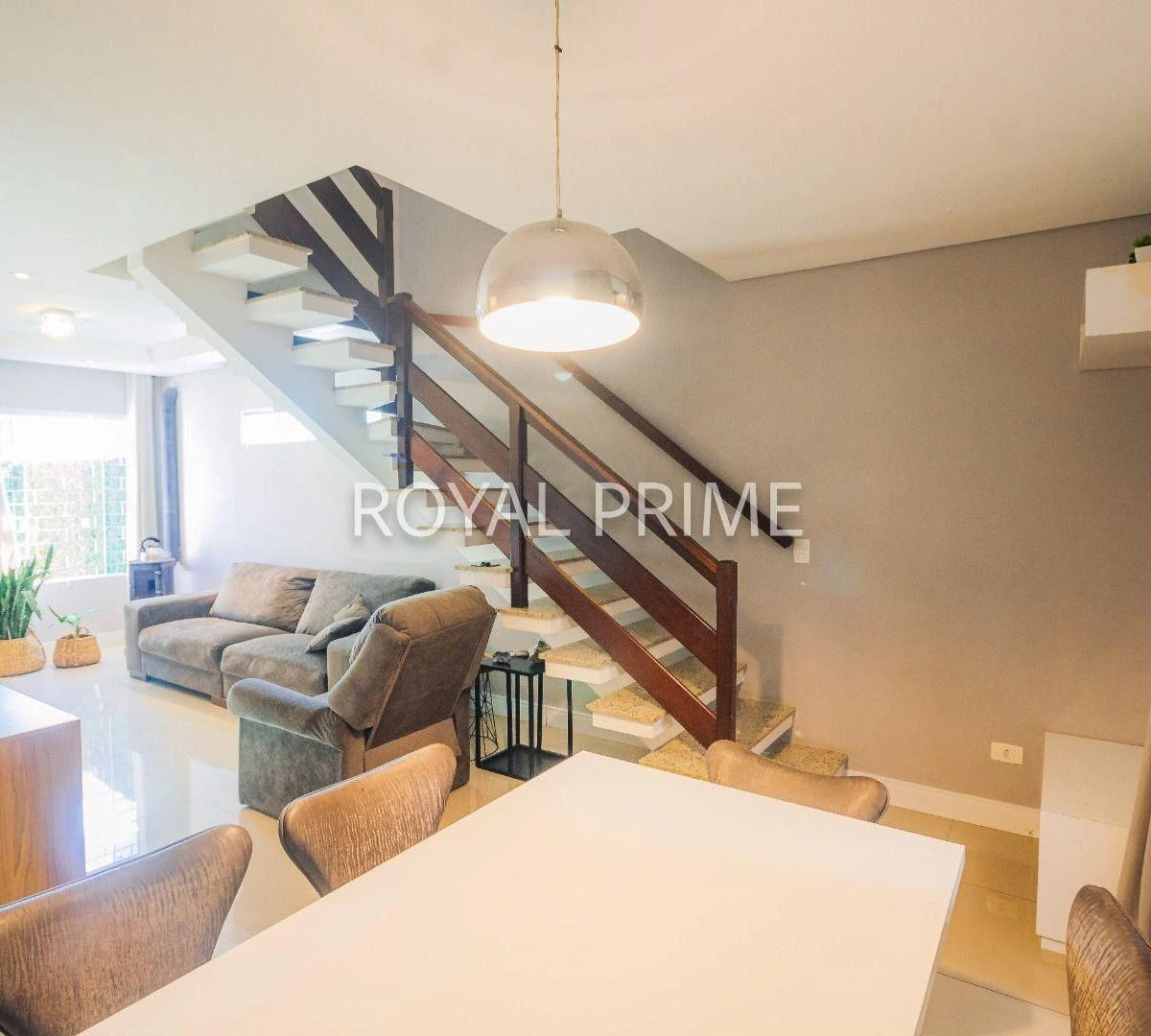 Furnished house, 186 m², with a walk-in closet — photo 22