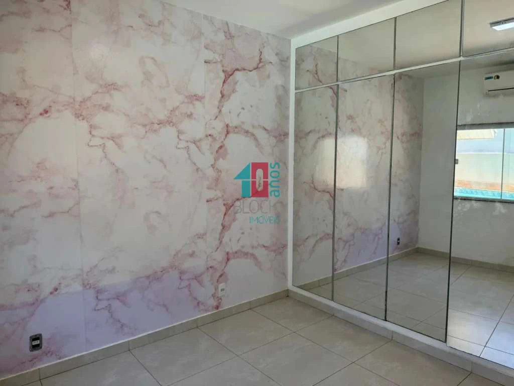 Casa em condomínio fechado de 470 m² com 3 quartos — photo 30