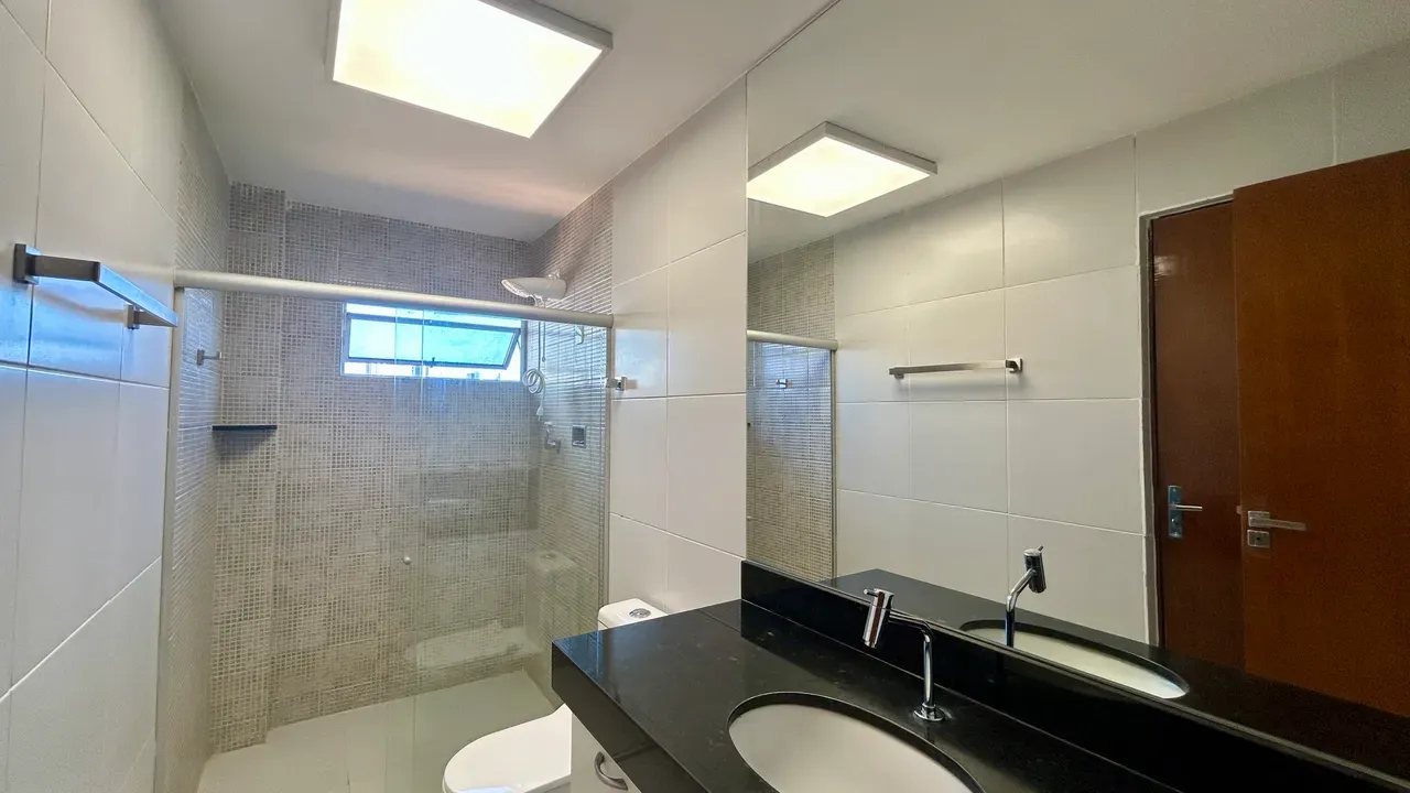 3-bedroom apartment in a building with a pool — photo 13