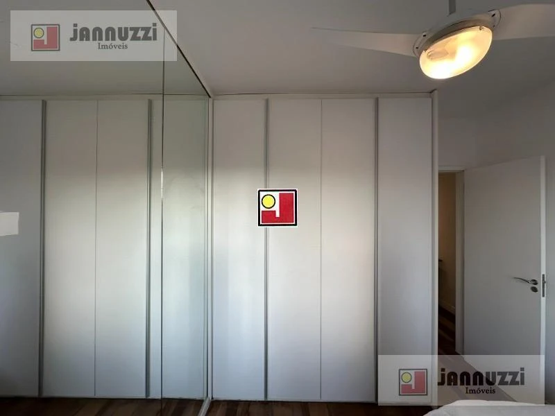 140 m² apartment with a bathtub and a water view — photo 27