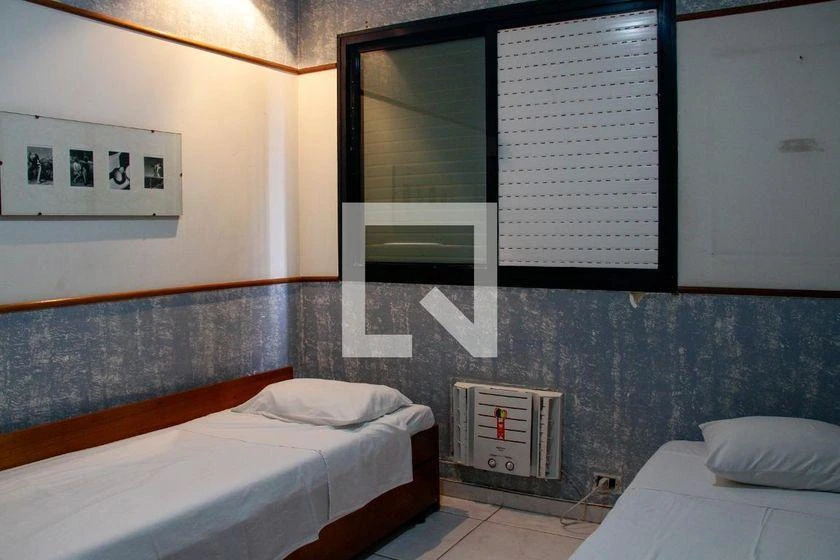 Water view in a 3-bedroom apartment, 100 m² — photo 5