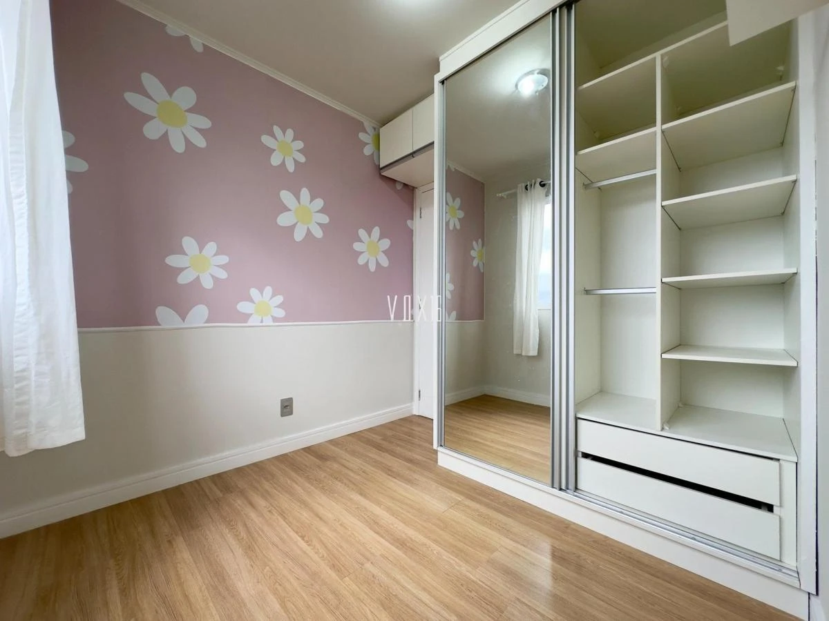 Пральна машина та 2 спальні: квартира 44 м² — photo 24