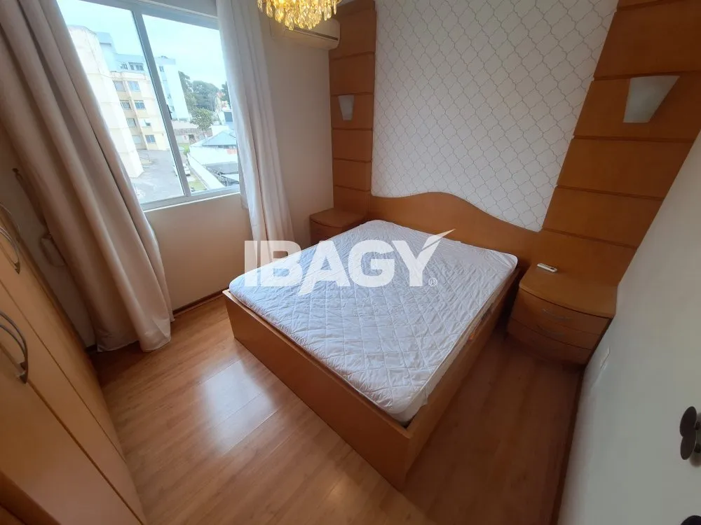 Furnished 93 m² apartment with 2 bedrooms and suite — photo 3