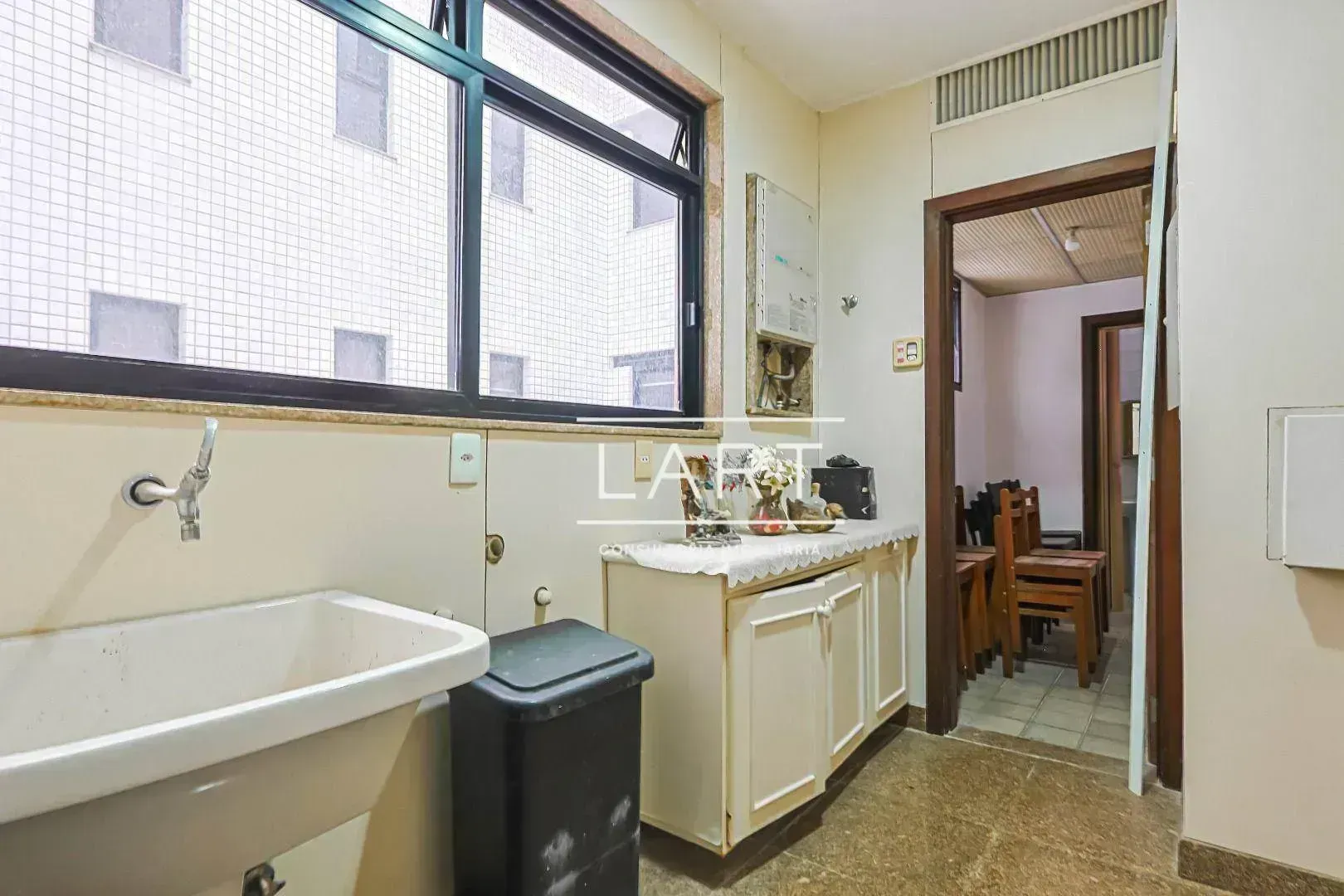 Apartamento com 4 dormitórios e 3 banheiros, 262 m² — photo 28