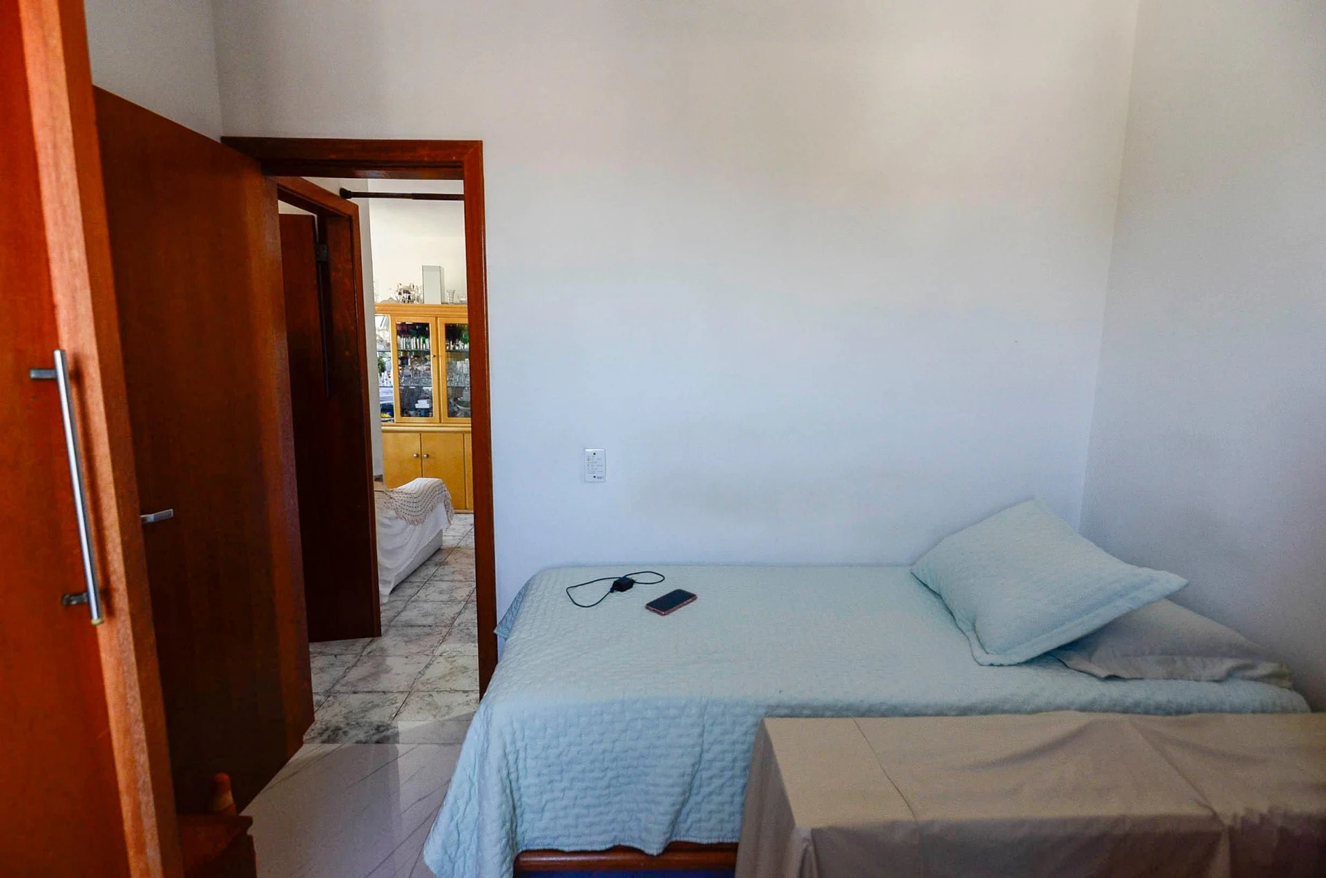 Apartamento mobiliado com 3 quartos e fogão a gás — photo 18