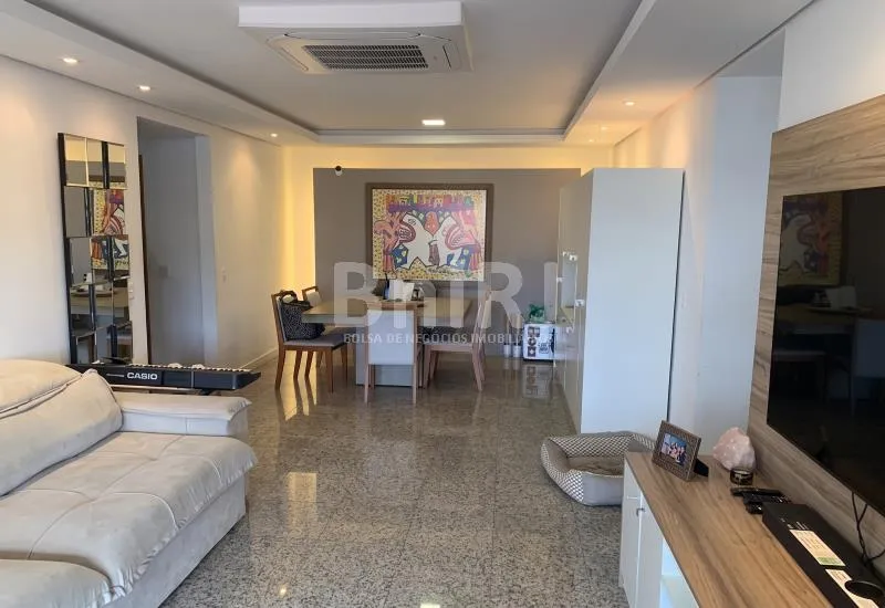 Furnished apartment, 127 m², with a glass-enclosed balcony — photo 7