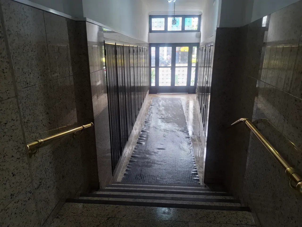 Квартира 53 м² с 1 спальней и кухней открытой планировки — photo 12