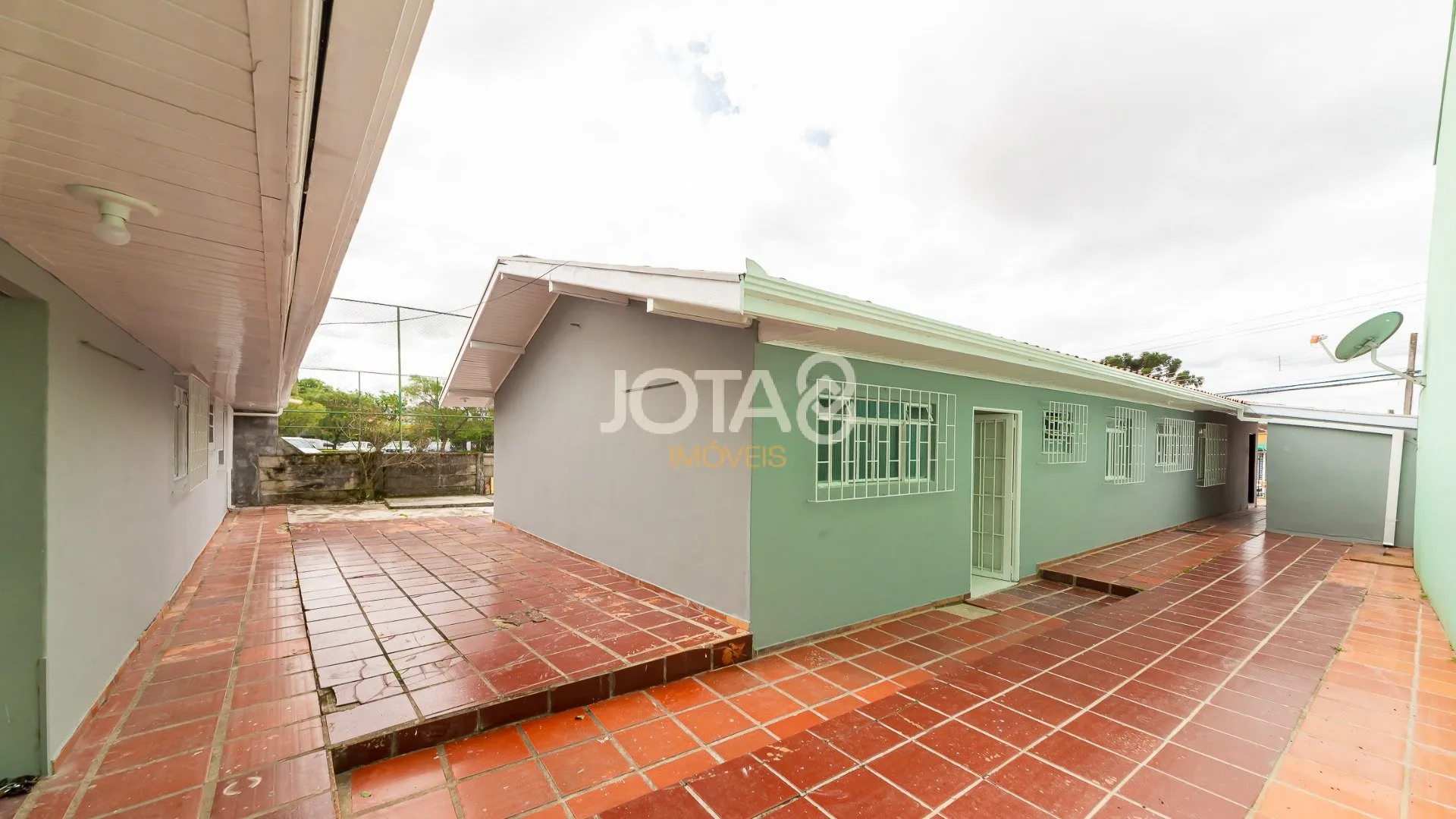 House, 160 m², with a grill on the balcony — photo 19