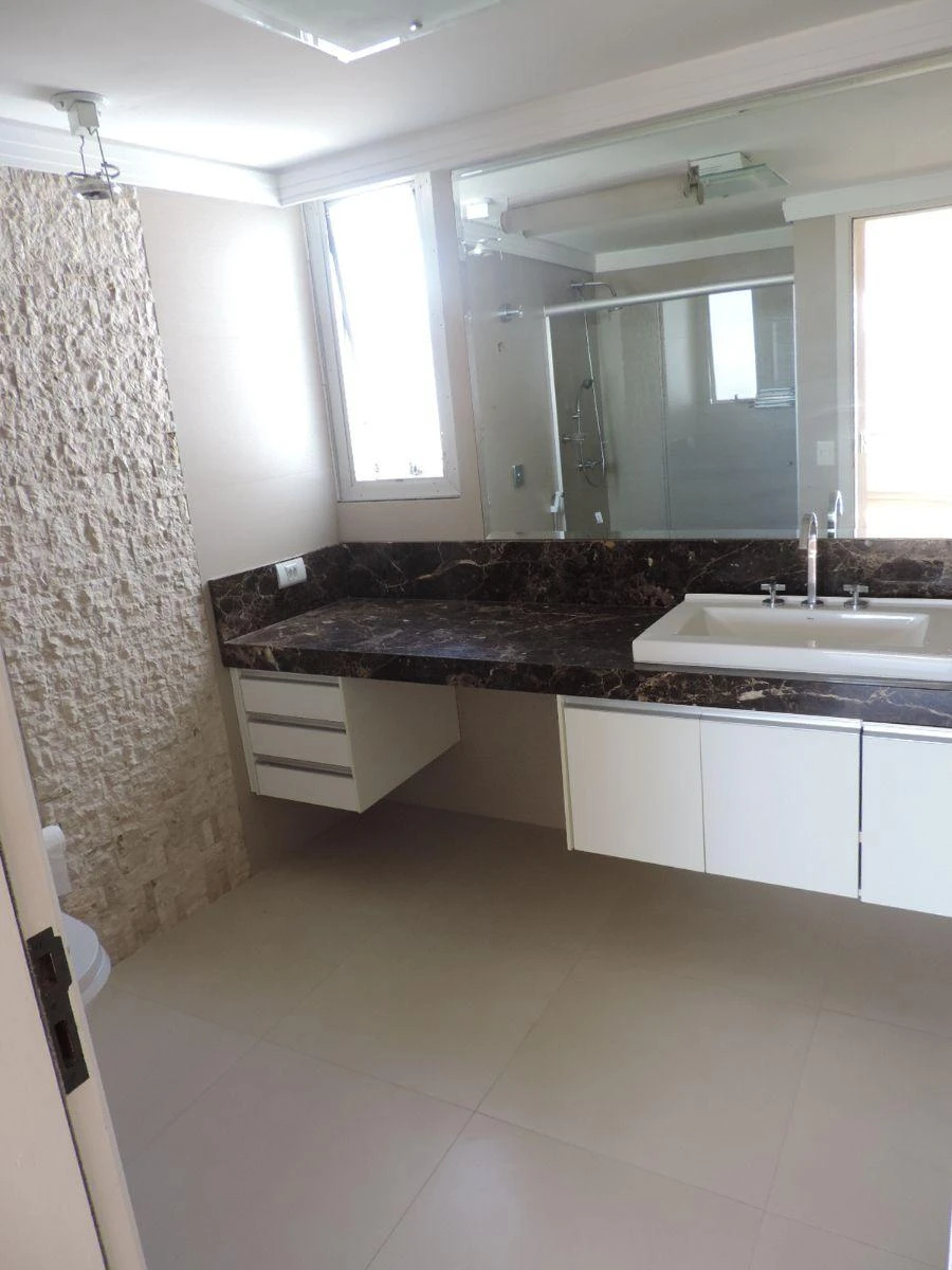 312 m² apartment with an open-plan kitchen — photo 31
