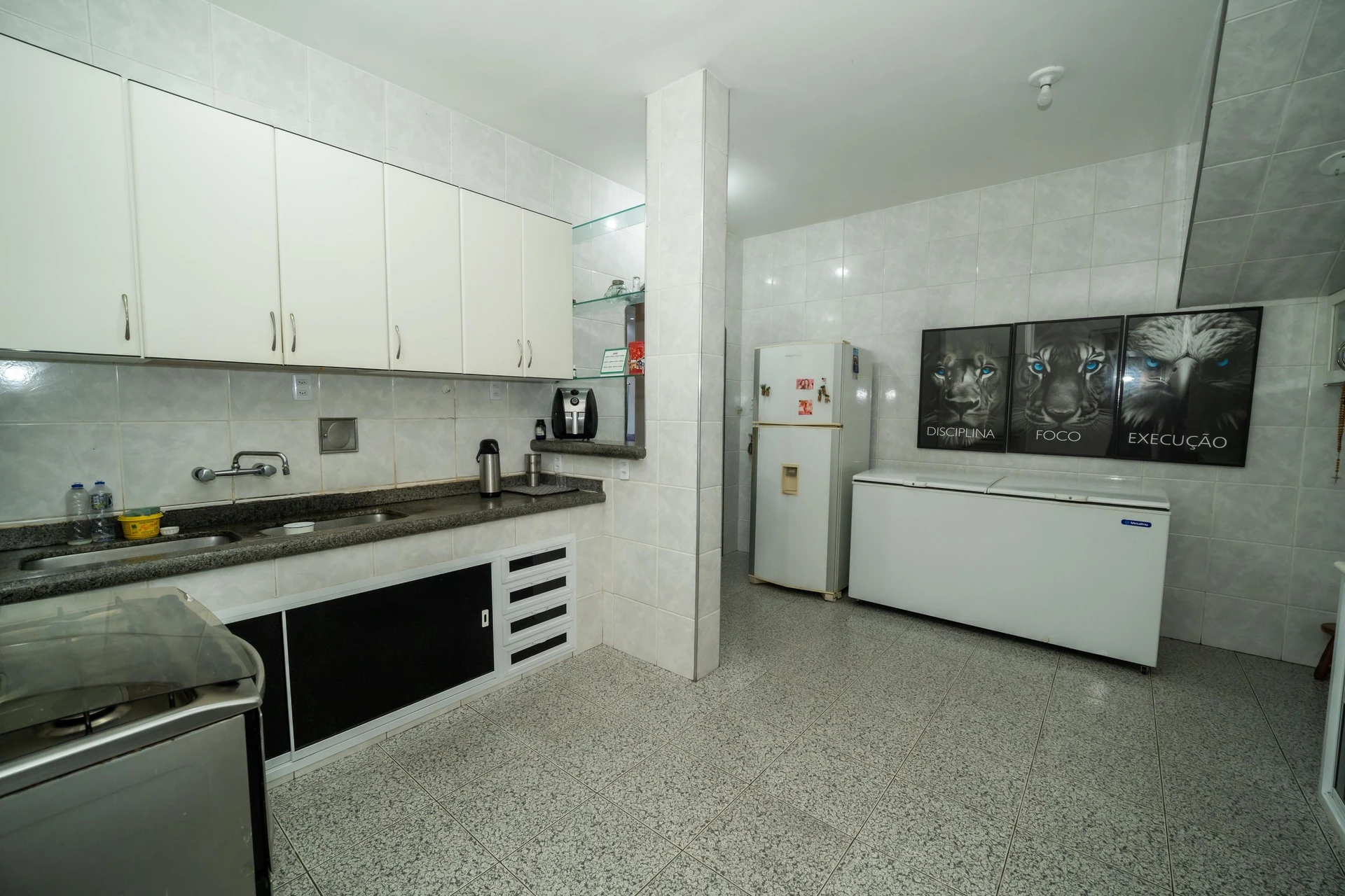 Furnished house, 449 m², with a jacuzzi — photo 8